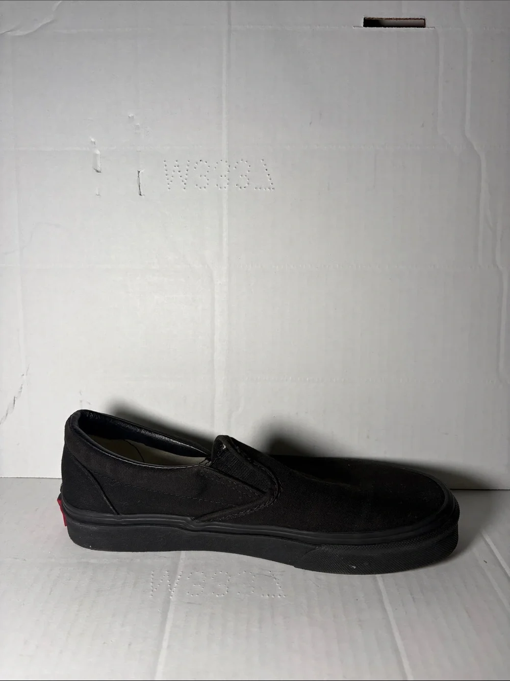 Vans Slip-On Canvas Shoes in Black Size 6